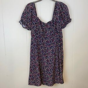 Blue floral dress with puff sleeves. Size Large.